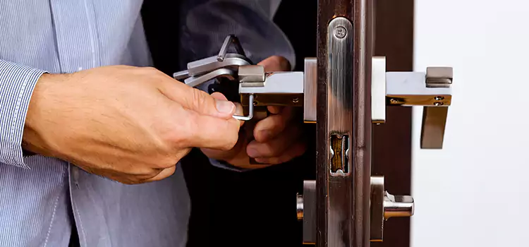 Commercial Door Lock Repair Pekin