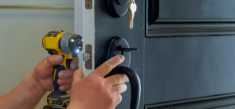 Commercial Door Lock Installation Pekin